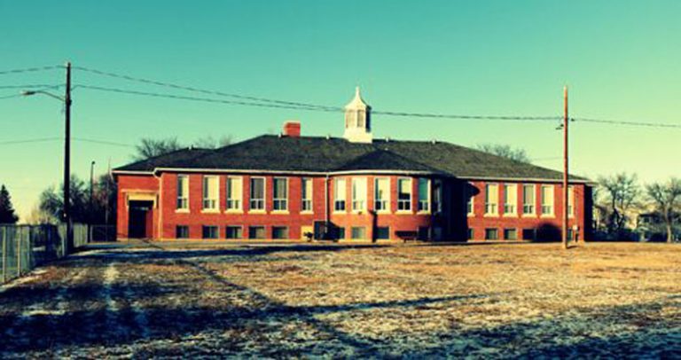 L’école Earl Kitchener, premier emplacement de l’École francophone de Medicine Hat